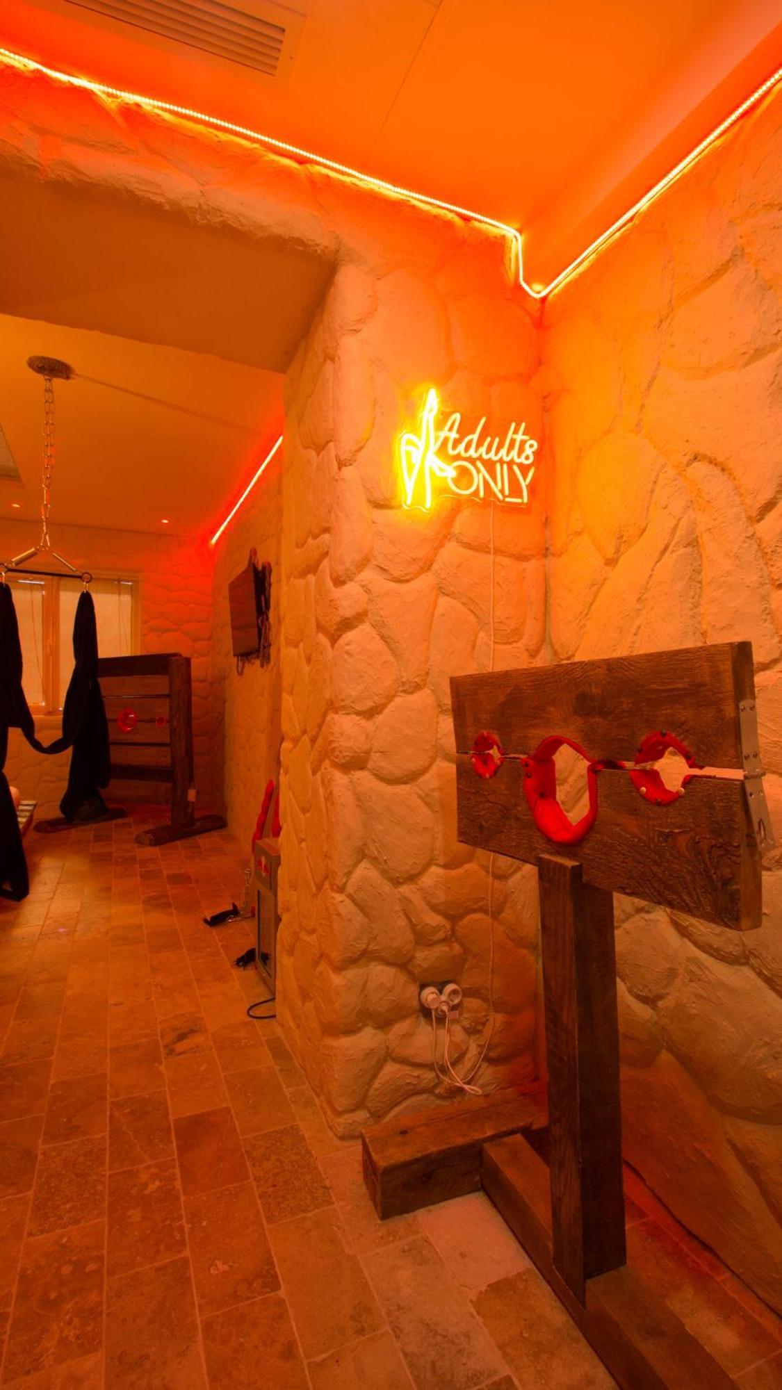 Red Room Bucureşti