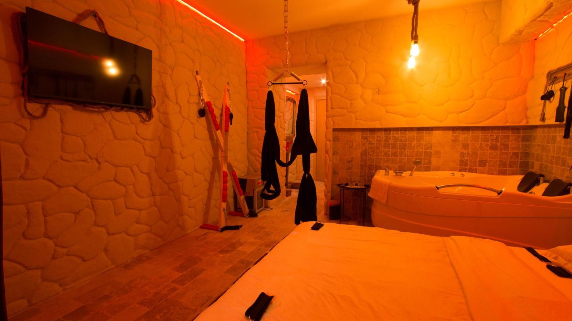 Hotel love Red Room *